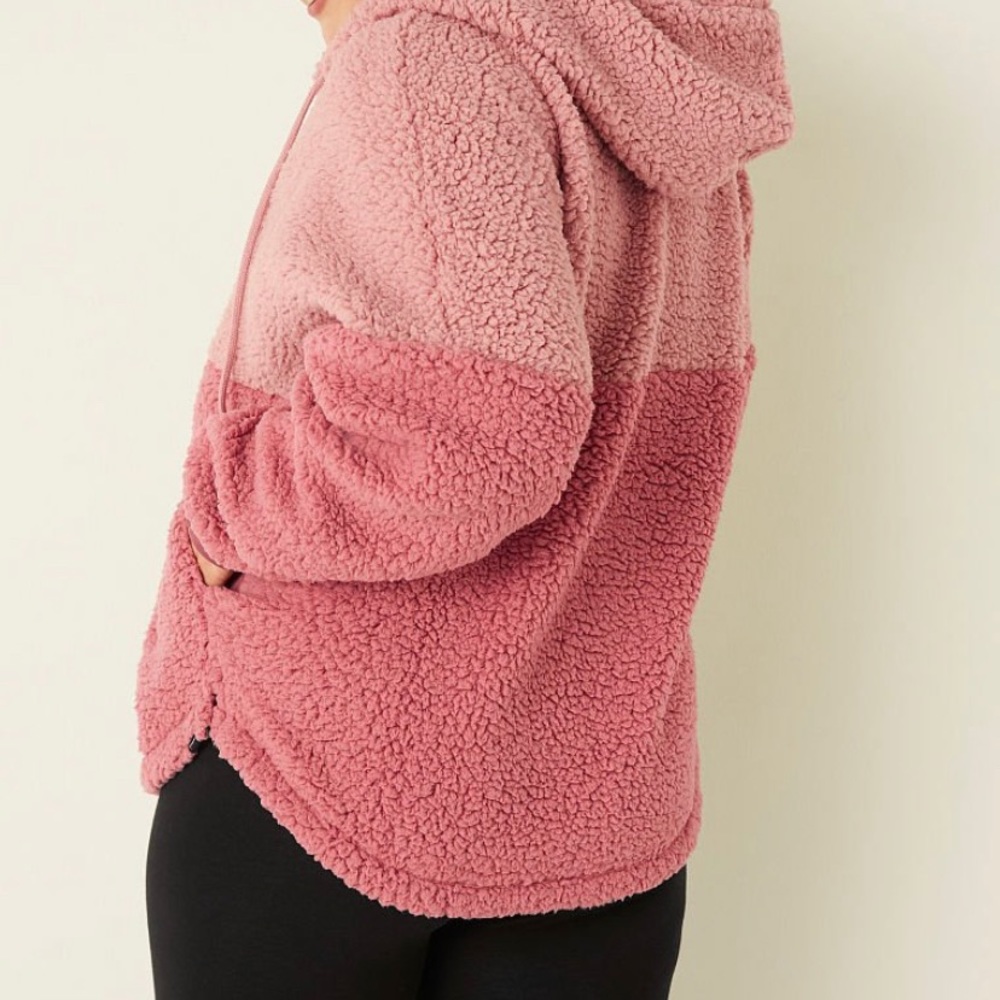 Size XL Varsity Sherpa half zip hooded pull over from PINK + free 🎁 - Picture 2 of 7